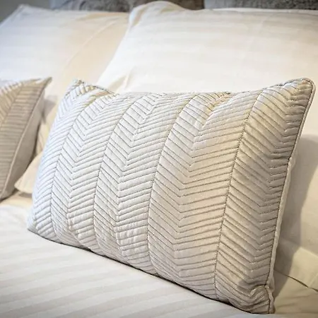 Hillsdale In 4* אמבלסייד