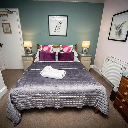 Hillsdale In Gæstehus 4*